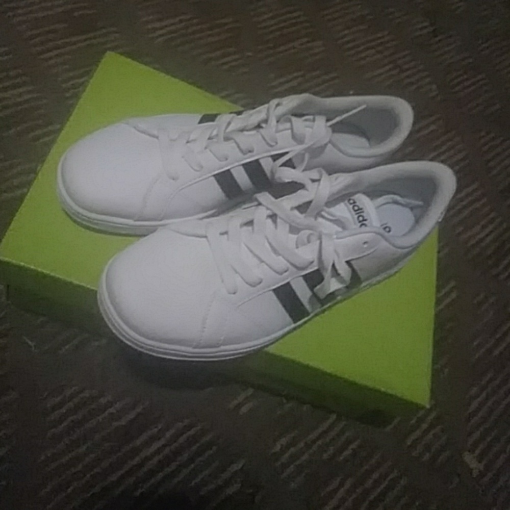 Baseline K Adidas Shoes (Female Size 6)